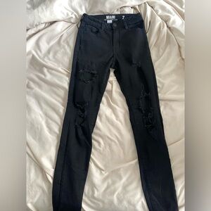 Black ripped skinny jeans size 7